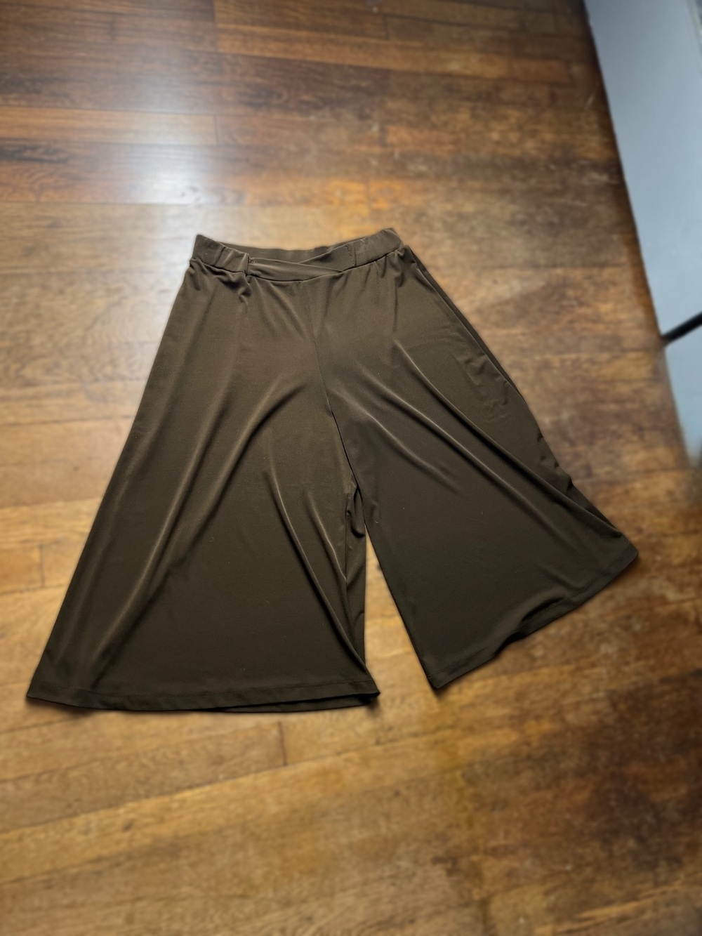 I.N. Studio Wide-Leg Culotte Pants in Brown